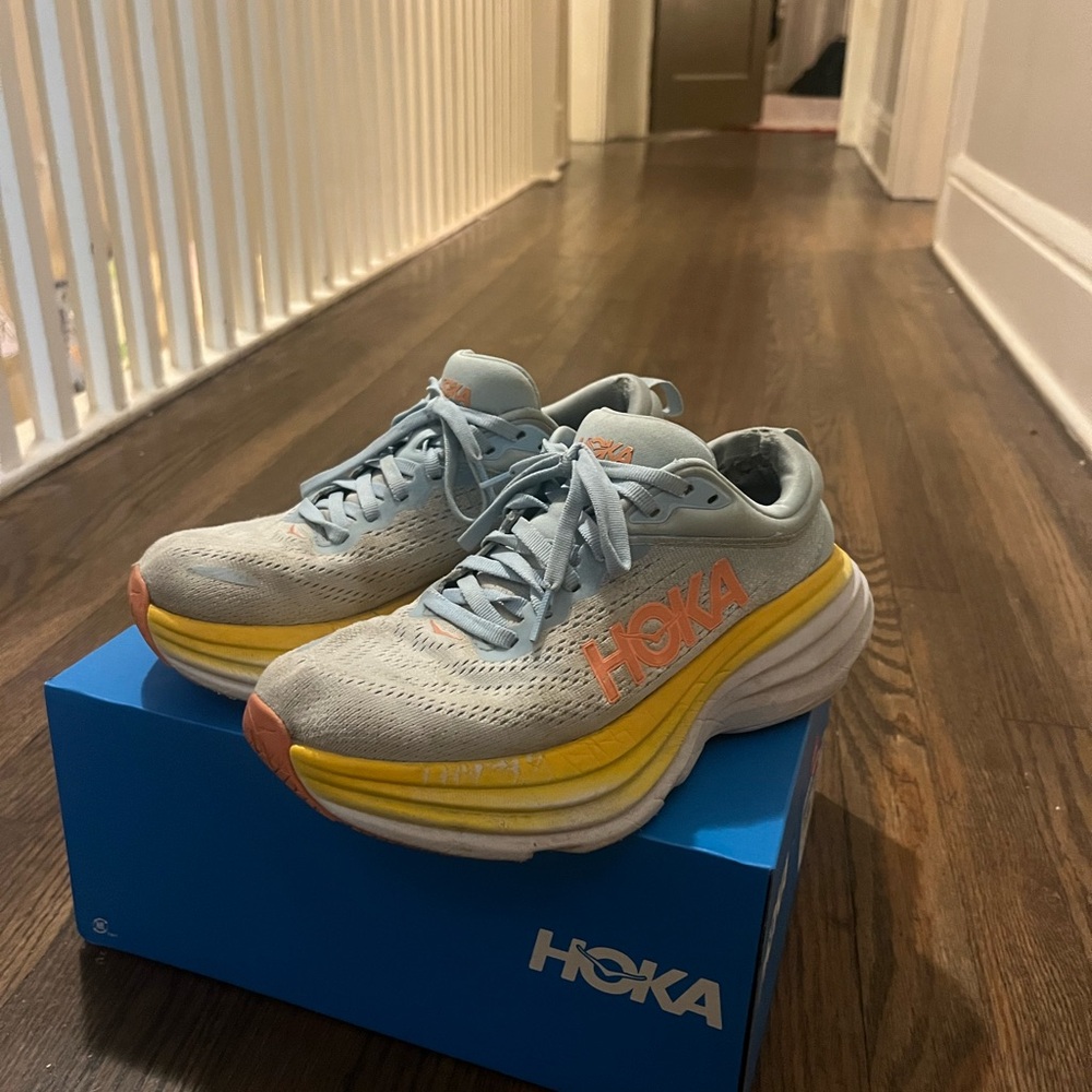 Hoka Bondi 8! In good shape!